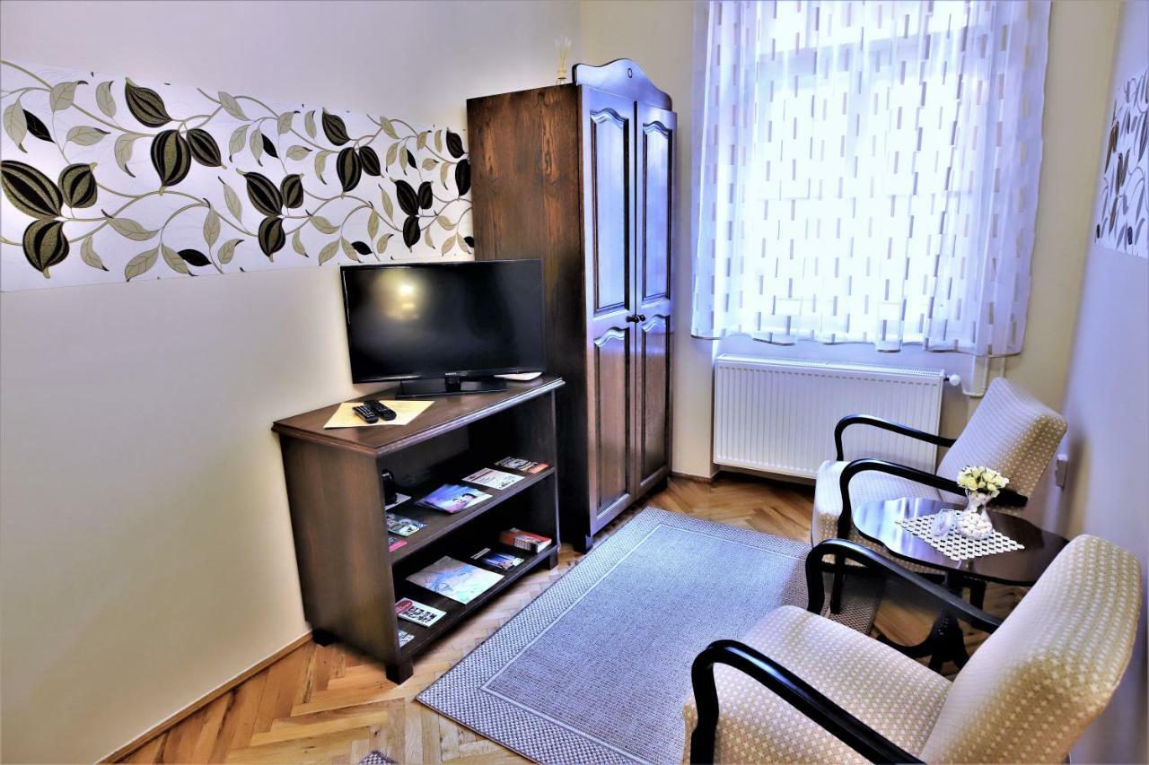 Belvarosi Apartman Apartamento Szeged Exterior foto